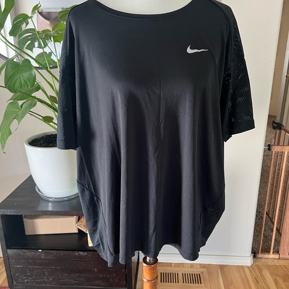 Nike Dry Fit Running T-Shirt w Mesh Back 2X